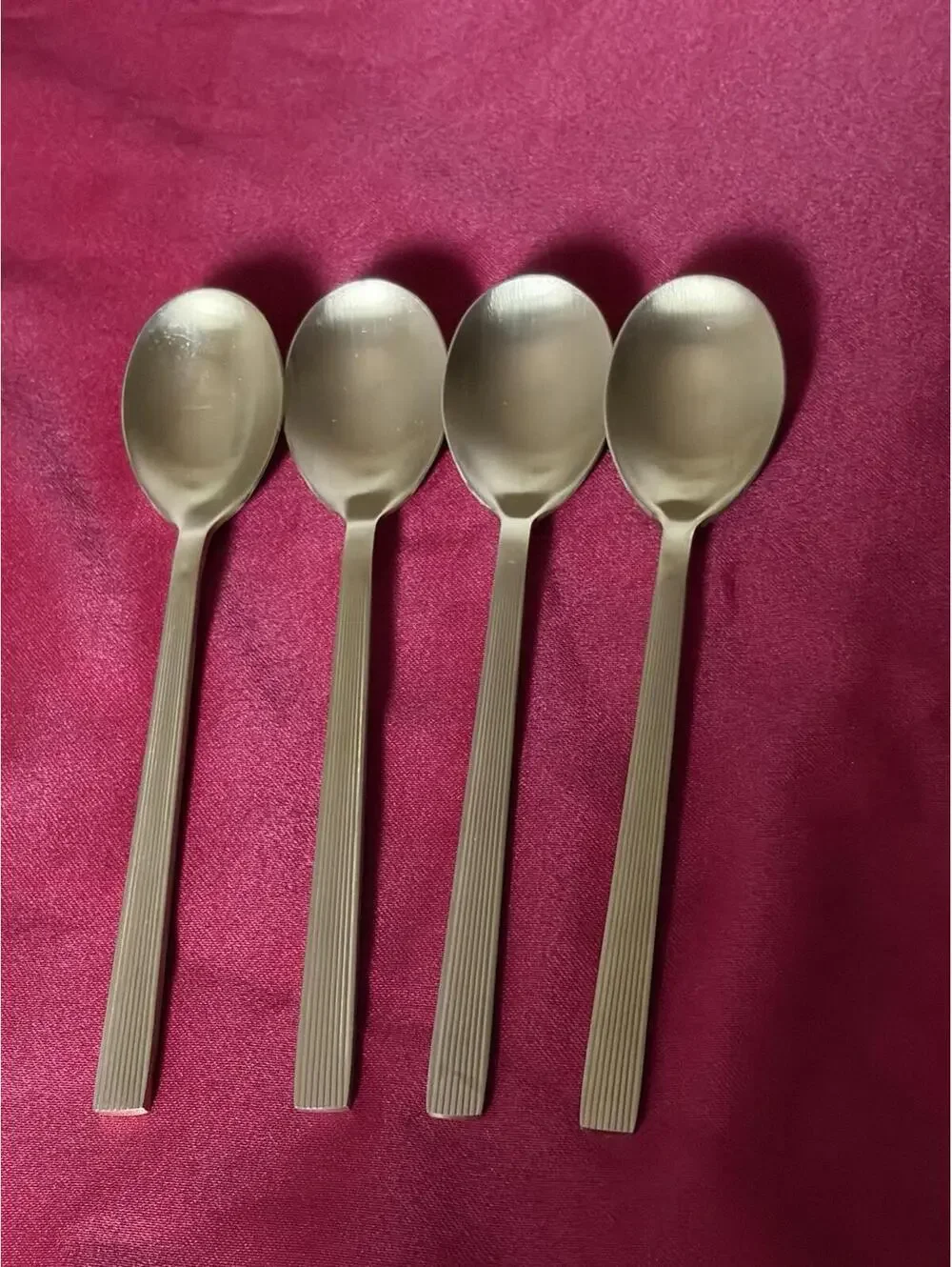 Better Homes & Gardens 20 Piece River Gold Stainless Flatware Set(Service for 4)